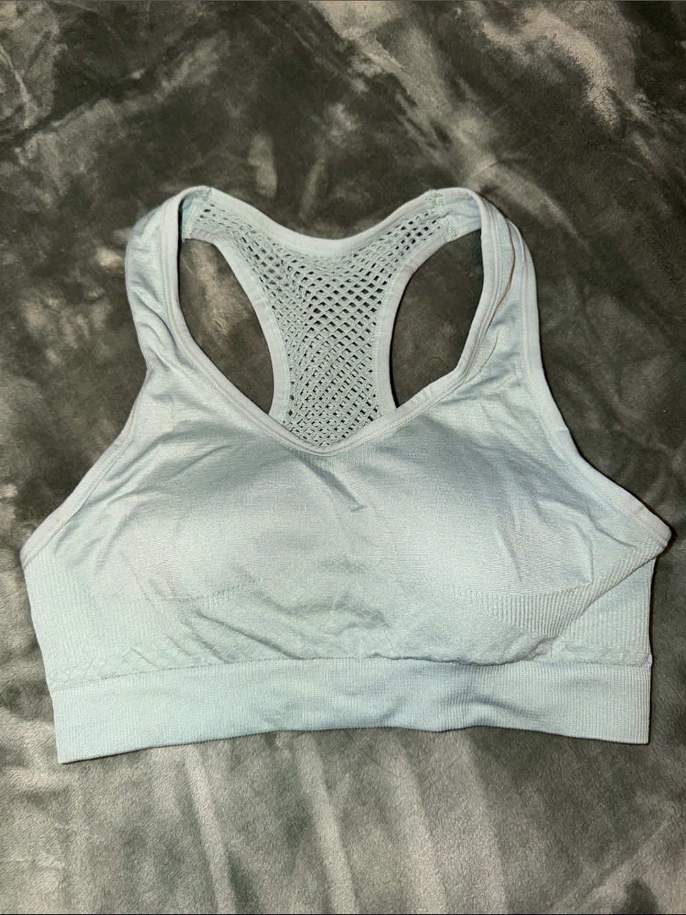 Seamless Light Blue Racerback Sports Bra for Low-Impact Support